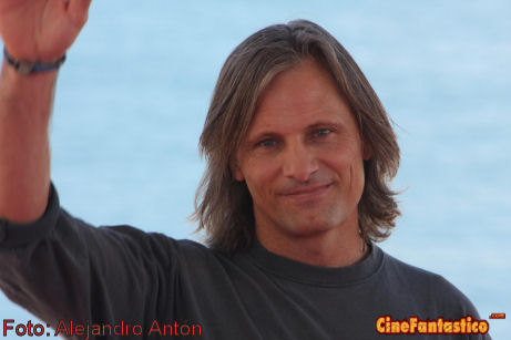 John Hillcoat y Viggo Mortensen