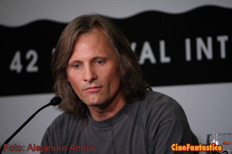 John Hillcoat y Viggo Mortensen